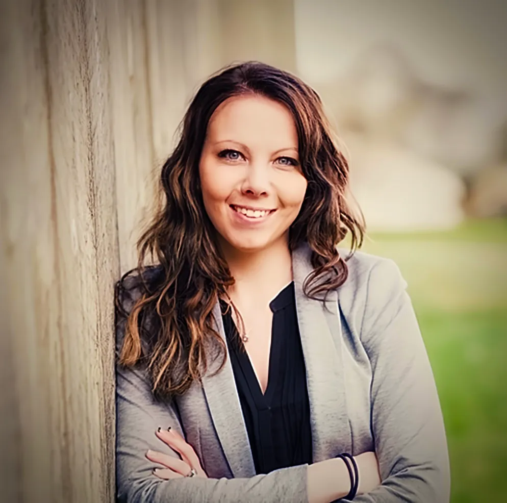 Dr. Janine MacKenzie
